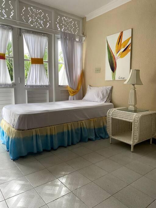 Lush Tropical Apartment Located In A 4-Star Resort Runaway Bay Exterior photo