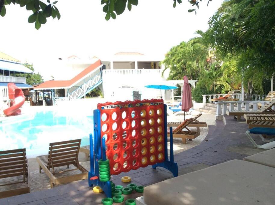 Lush Tropical Apartment Located In A 4-Star Resort Runaway Bay Exterior photo