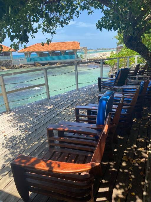Lush Tropical Apartment Located In A 4-Star Resort Runaway Bay Exterior photo